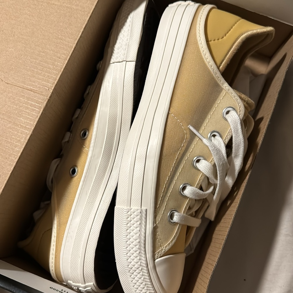 Brand new converse